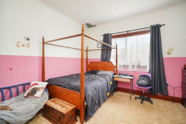 Photo of property in 166 Princes Street, Strathern, Invercargill, 9812