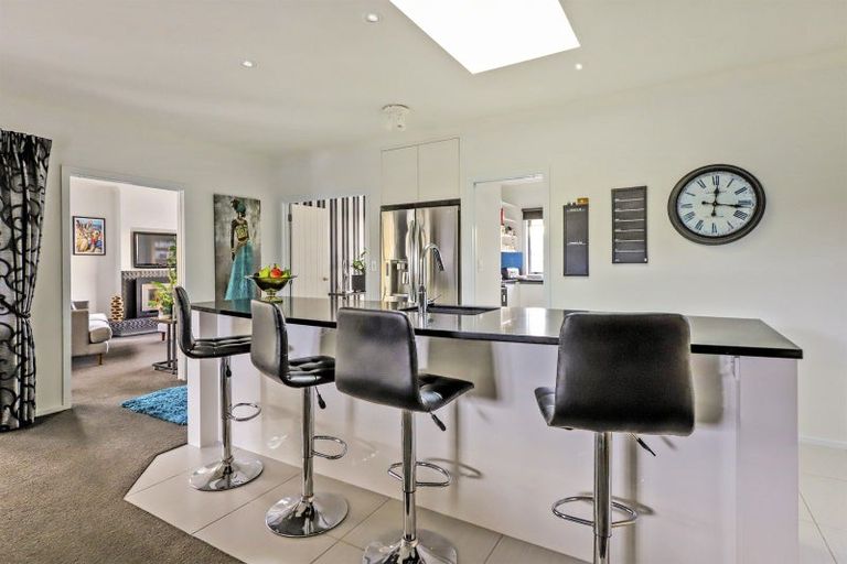 Photo of property in 9 Ohau Place, Poraiti, Napier, 4112