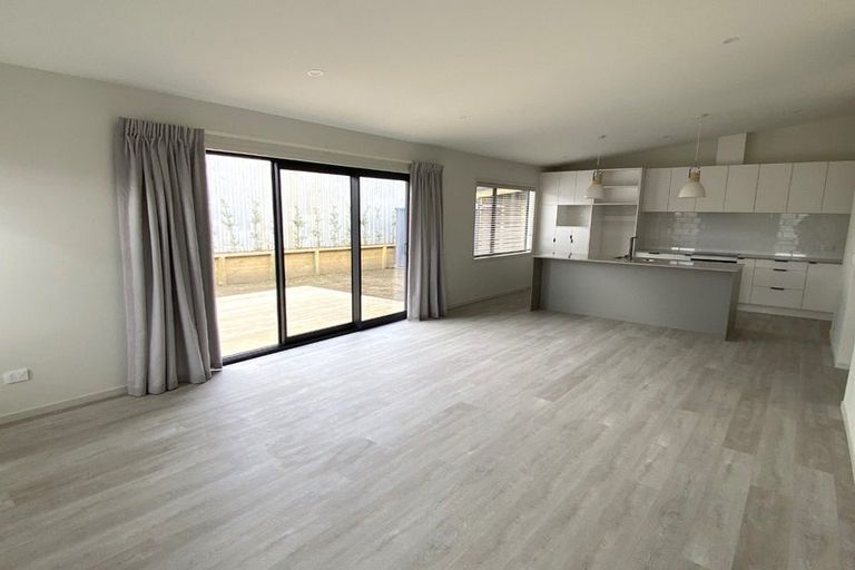 Photo of property in 11 Clinton Street, Fitzroy, New Plymouth, 4312