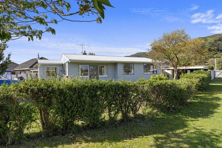 Photo of property in 2 Miles Crescent, Wainuiomata, Lower Hutt, 5014