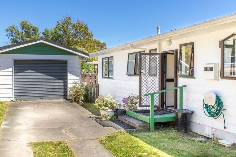 Photo of property in 15a Kaimanawa Street, Paraparaumu, 5032
