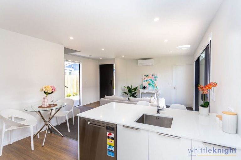 Photo of property in 167b Geraldine Street, Edgeware, Christchurch, 8013