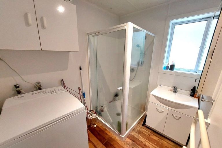 Photo of property in 41 Pembroke Road, Northland, Wellington, 6012