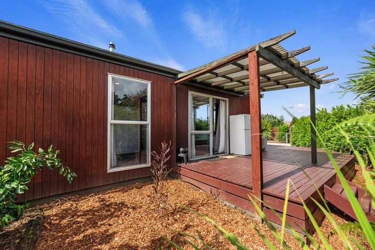 Photo of property in 111 Windermere Drive, Poike, Tauranga, 3112