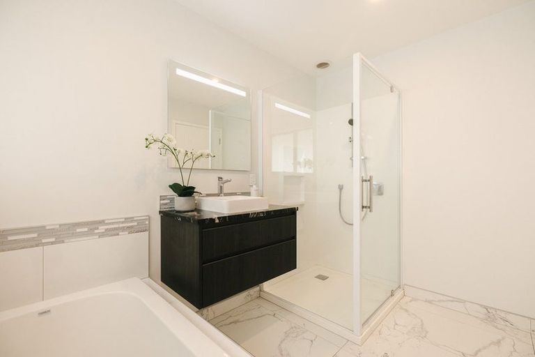Photo of property in 12 Serenity Crescent, Kelvin Grove, Palmerston North, 4414