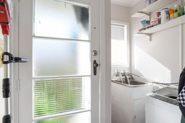 Photo of property in 16 Hunt Crescent, Hillcrest, Rotorua, 3015
