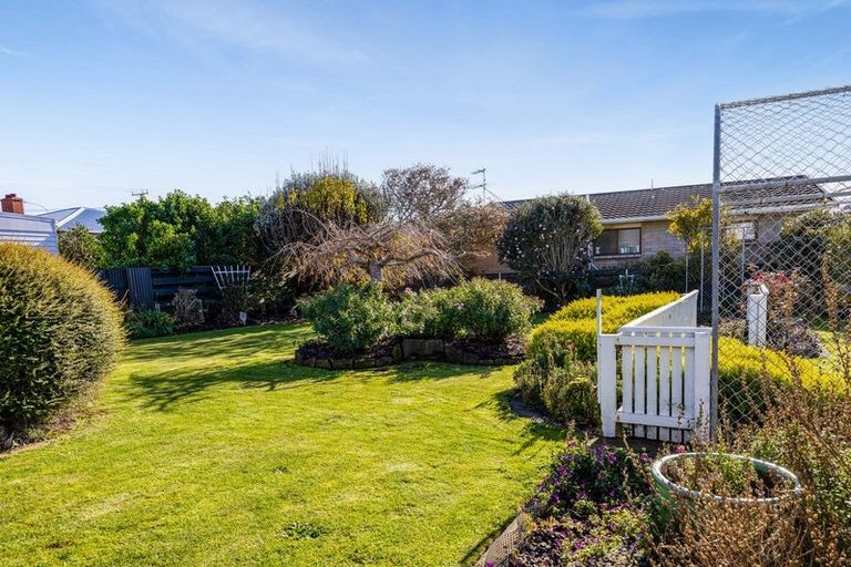 Photo of property in 25 Victoria Street, Hawera, 4610