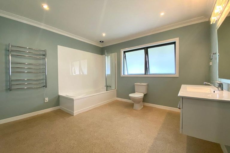 Photo of property in 86 Boyd Road, Clarks Beach, Pukekohe, 2679