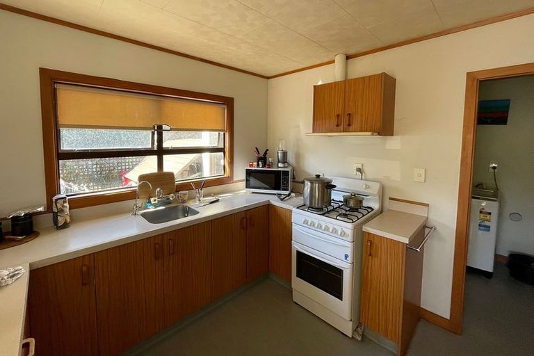 Photo of property in 13 Rawhiti Place, Saint Johns Hill, Whanganui, 4501