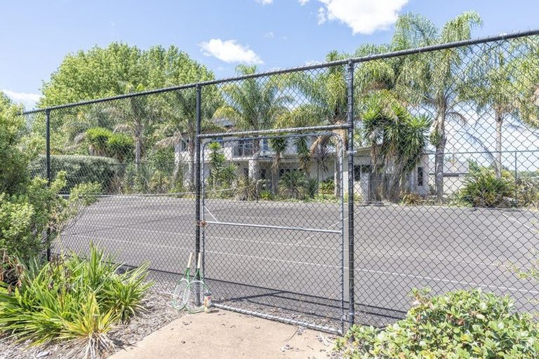 Photo of property in 1 San Clemento Way, Rototuna, Hamilton, 3210