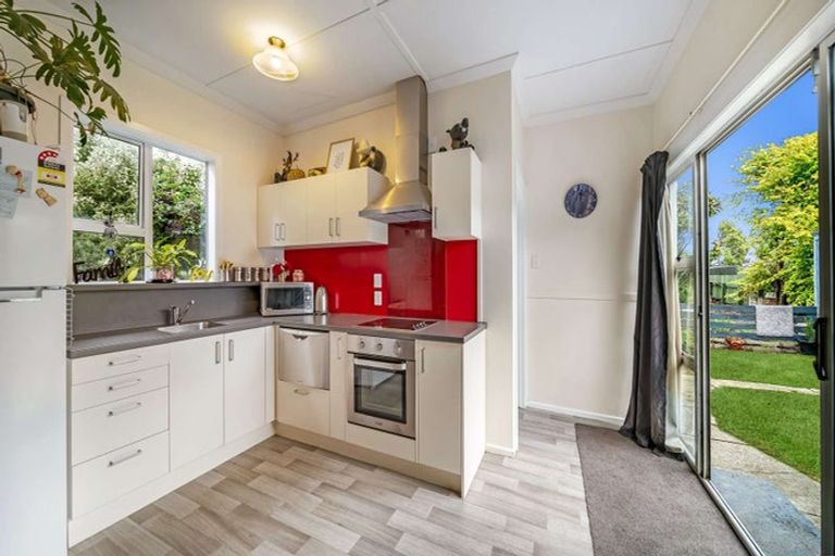 Photo of property in 19 Teviot Street, Oamaru North, Oamaru, 9400