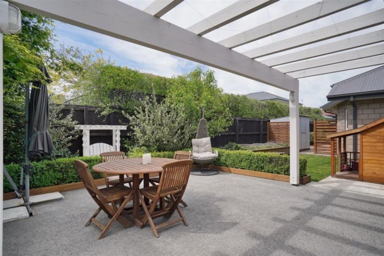 Photo of property in 10 Breton Close, Northwood, Christchurch, 8051