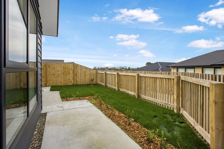 Photo of property in 64 Scenic Rise, Rototuna North, 3281