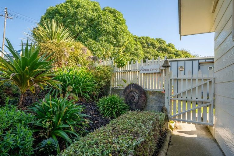 Photo of property in 21 Nasmyth Street, Kakanui, Oamaru, 9495