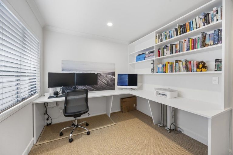 Photo of property in 55 Palmbrook Avenue, Havelock North, 4130