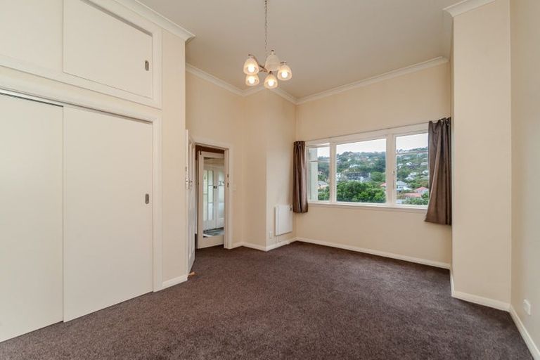 Photo of property in 1/126 The Parade, Island Bay, Wellington, 6023