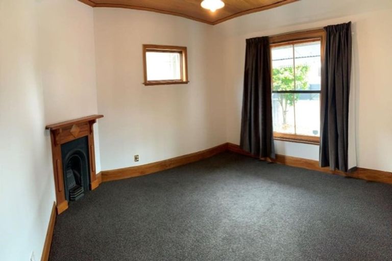 Photo of property in 33 Peacock Street, Christchurch Central, Christchurch, 8013