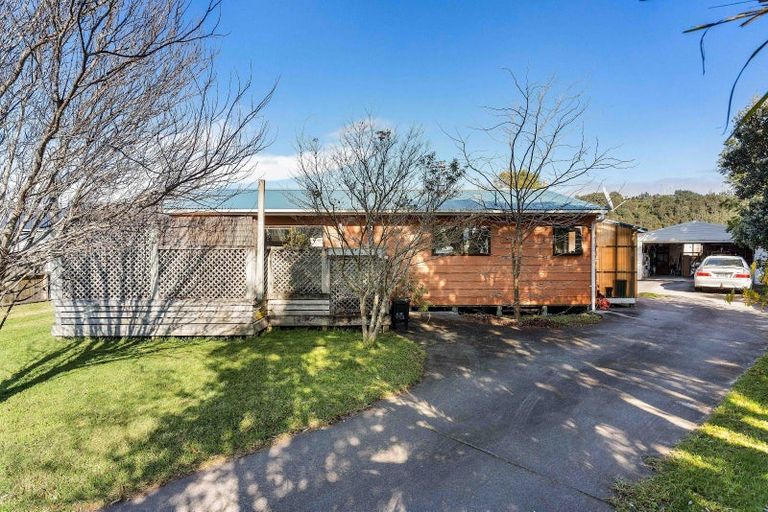 Photo of property in 143 Lorraine Place, Whangamata, 3620