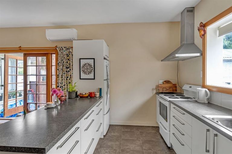 Photo of property in 33 Hoon Hay Road, Hoon Hay, Christchurch, 8025