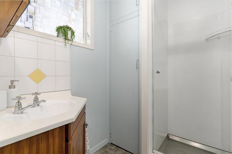 Photo of property in 89 Oakhampton Street, Hornby, Christchurch, 8042