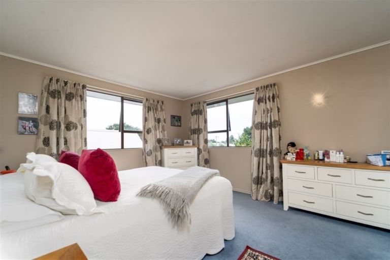 Photo of property in 10 Chamberlain Road, Masterton, 5810