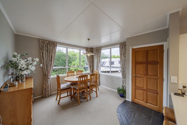 Photo of property in 4 Guy Street, Waipawa, 4210