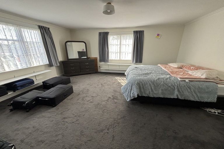 Photo of property in 30 Lyndhurst Street, Takaro, Palmerston North, 4412
