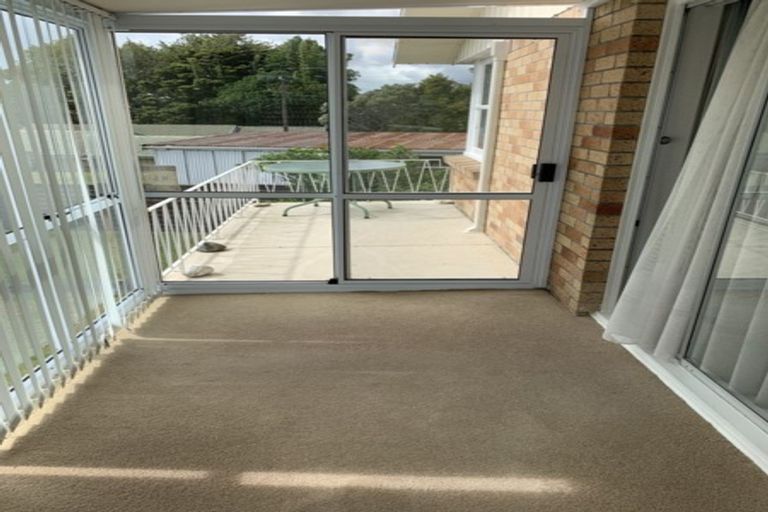 Photo of property in 125 Hutchinson Avenue, New Lynn, Auckland, 0600