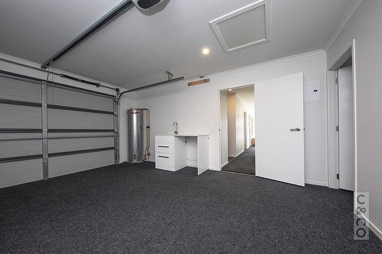 Photo of property in 14 Kelly Road, Riverhead, 0820