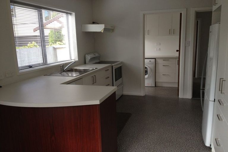 Photo of property in 1/12 Keoghs Lane, St Albans, Christchurch, 8014