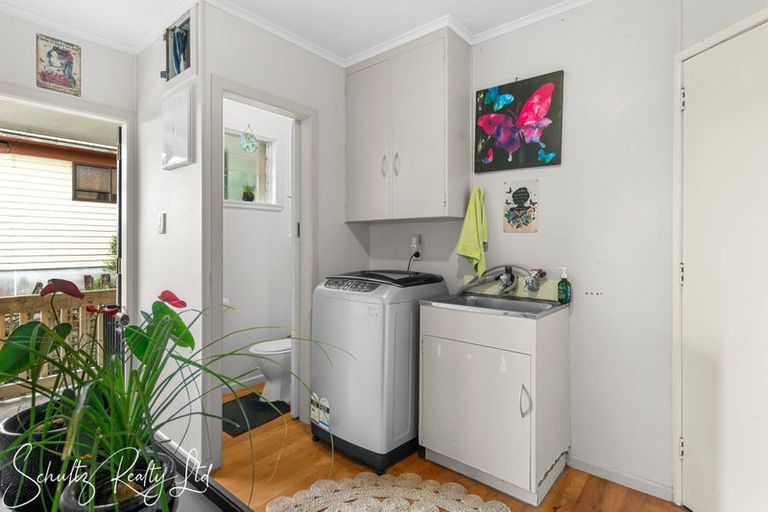 Photo of property in 111 Hurndall Street East, Maungaturoto, 0520