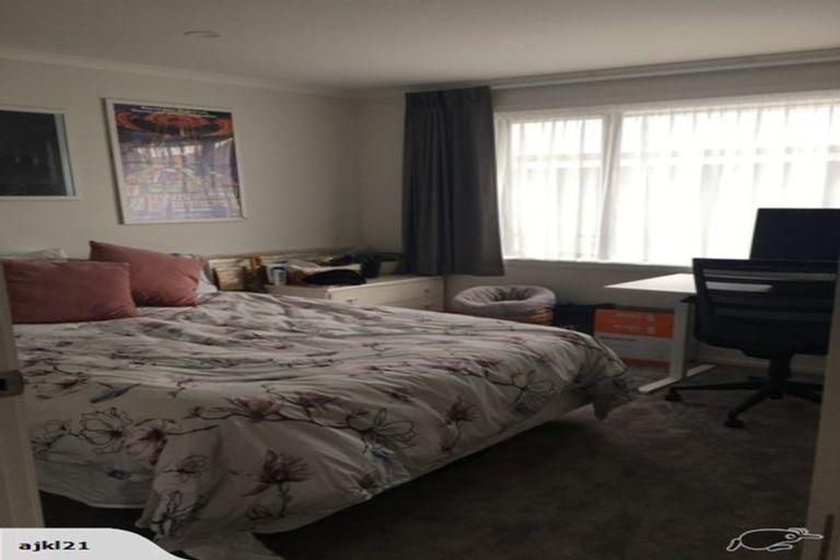 Photo of property in 11a Newhaven Place, Roslyn, Palmerston North, 4414