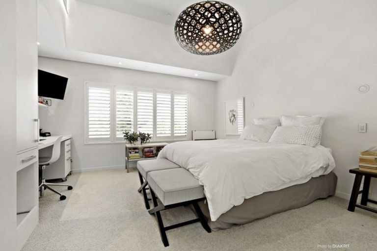 Photo of property in 150u5 Oriental Parade, Oriental Bay, Wellington, 6011