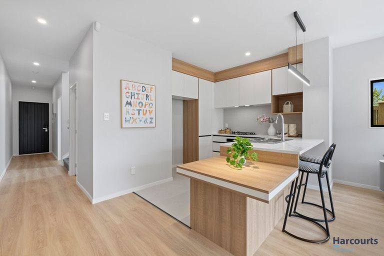 Photo of property in 39 Hari Road, Karaka, 2113