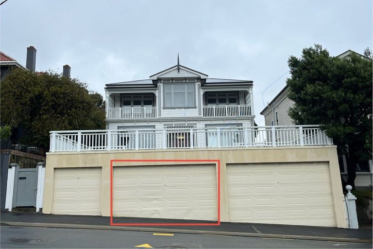 Photo of property in 58 Majoribanks Street, Mount Victoria, Wellington, 6011