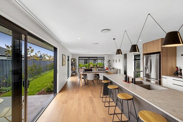 Photo of property in 5 Maurice James Way, Prebbleton, 7604