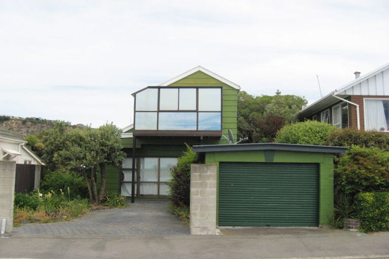 Photo of property in 75 Beachville Road, Redcliffs, Christchurch, 8081