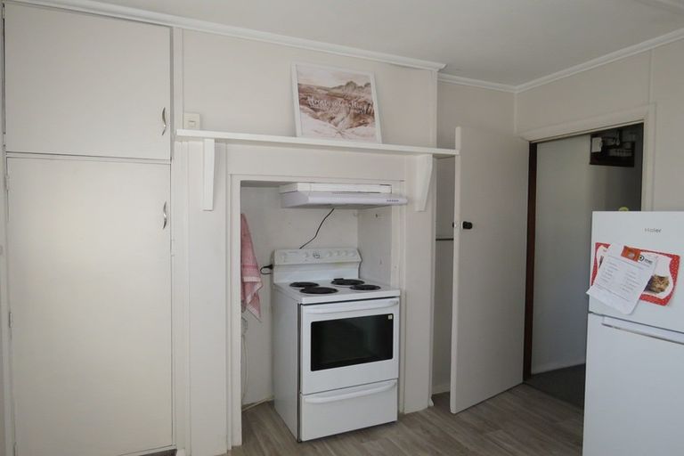 Photo of property in 48 Domett Street, Westport, 7825