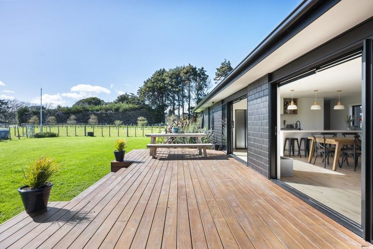 Photo of property in 336 Valley Road, Colyton, 4775