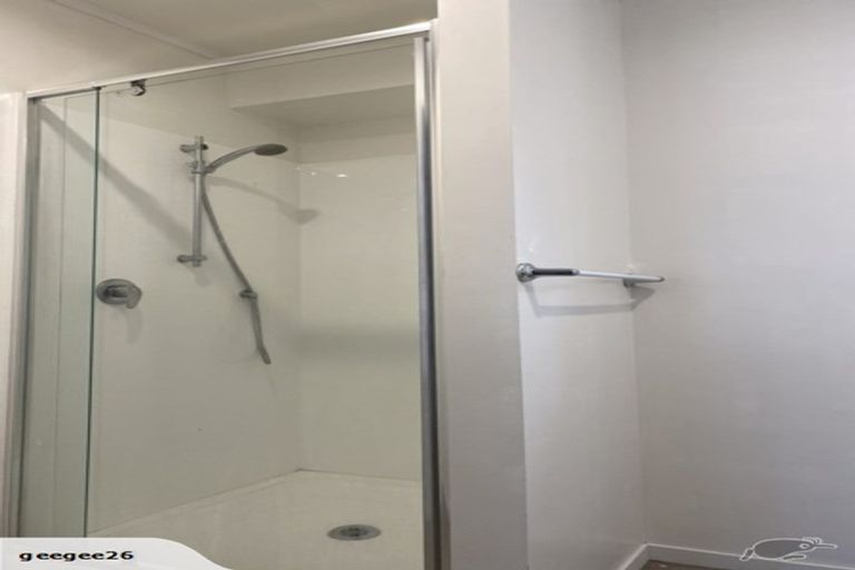 Photo of property in 72a Borich Road, Sunnyvale, Auckland, 0612