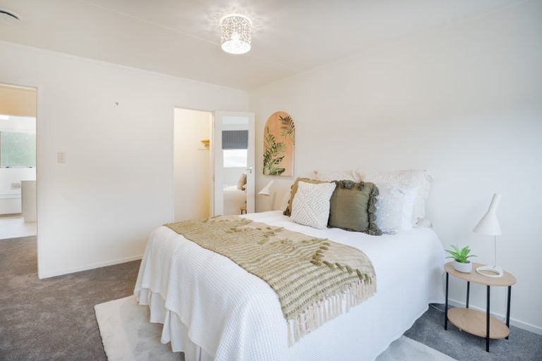 Photo of property in 4a Makatote Grove, Churton Park, Wellington, 6037