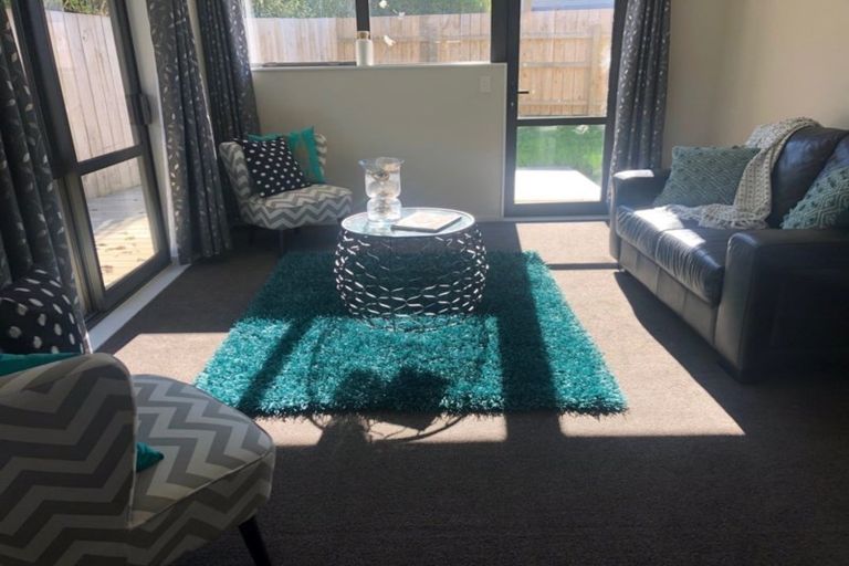 Photo of property in 67b Arimu Road, Papakura, 2110