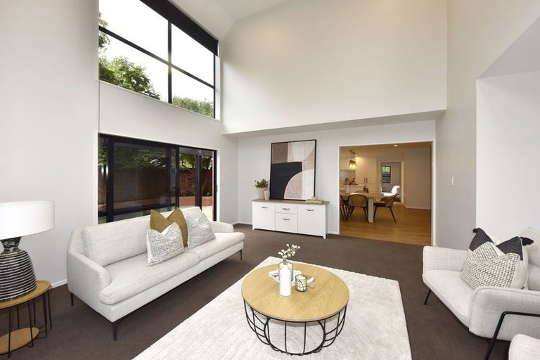 Photo of property in 10 Haineswood Lane, Sockburn, Christchurch, 8042