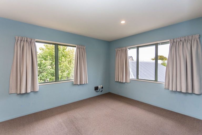 Photo of property in 3/36 Champion Street, Edgeware, Christchurch, 8013