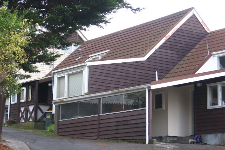 Photo of property in 4c Jasons Place, Churton Park, Wellington, 6037