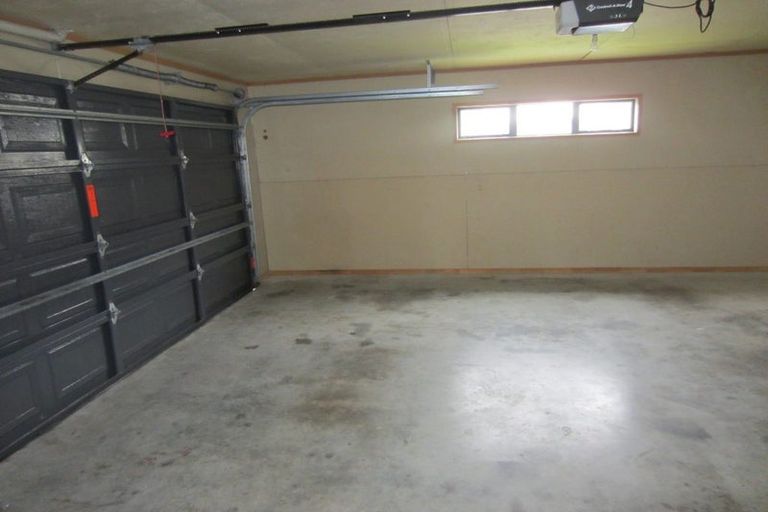 Photo of property in 17 Treasure Grove, Hataitai, Wellington, 6021