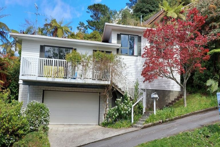 Photo of property in 35 Baroda Street, Khandallah, Wellington, 6035
