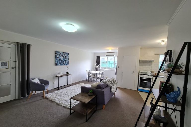 Photo of property in 11u6 Trafalgar Street, Johnsonville, Wellington, 6037