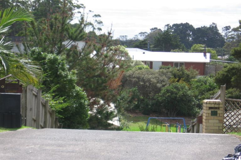 Photo of property in 22 Jubaea Place, Henderson, Auckland, 0610