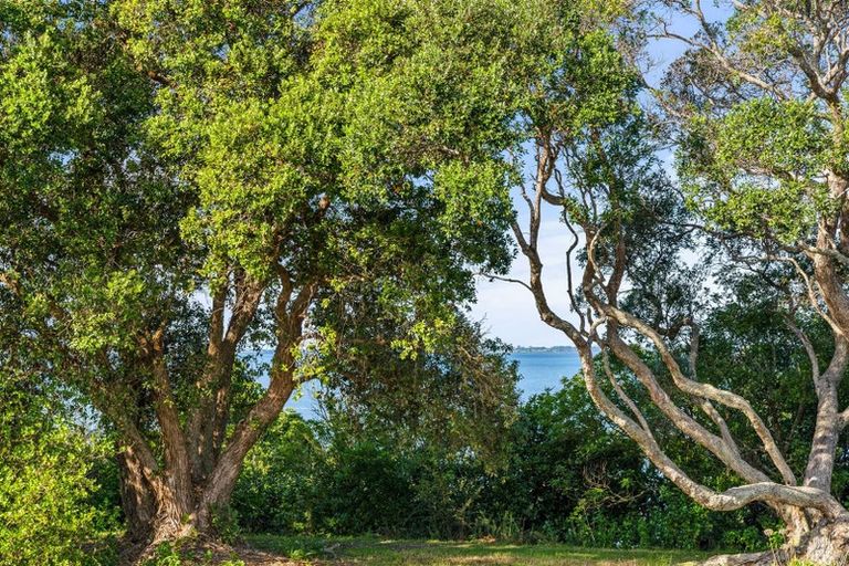 Photo of property in 94 Church Street, Onerahi, Whangarei, 0110